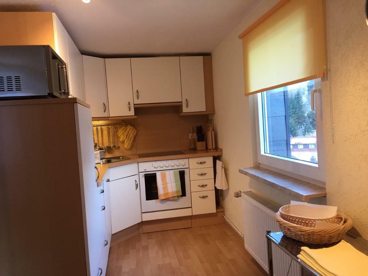 Ferien Apartment Meister Zorge ภายนอก รูปภาพ